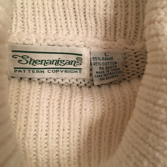 Vintage Shenanigans 3D Crochet Cowl Tunic Sweater - Picture 5 of 5